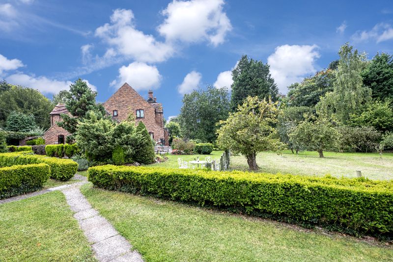 Grounds- click for photo gallery